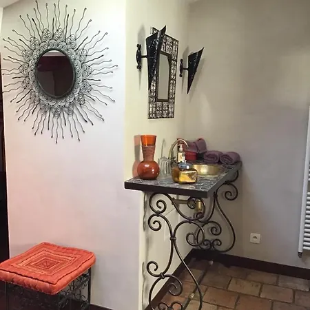 Aux Anges Gardiens B&B 4*