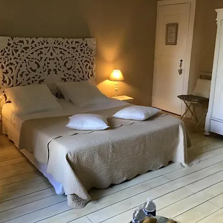 Aux Anges Gardiens Panzió 4*