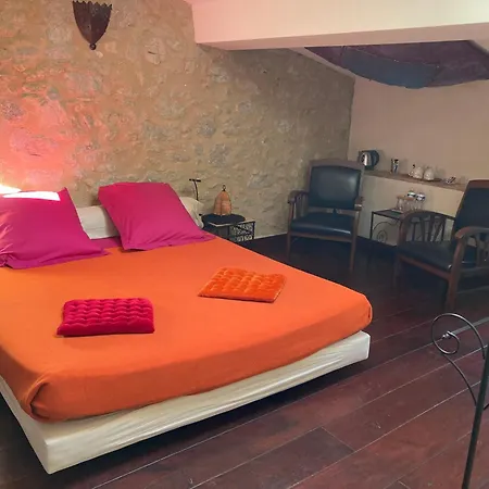 Aux Anges Gardiens 4* Carcassone