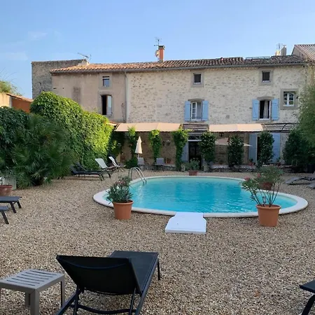 Aux Anges Gardiens 4* Каркассон