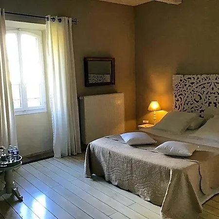 Aux Anges Gardiens B&B 4*