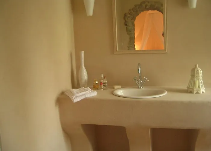 Bed & Breakfast Aux Anges Gardiens 4*