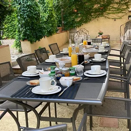 فندق مبيت وإفطار Aux Anges Gardiens