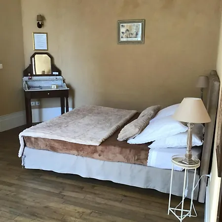 Aux Anges Gardiens فندق مبيت وإفطار قرقشونه
